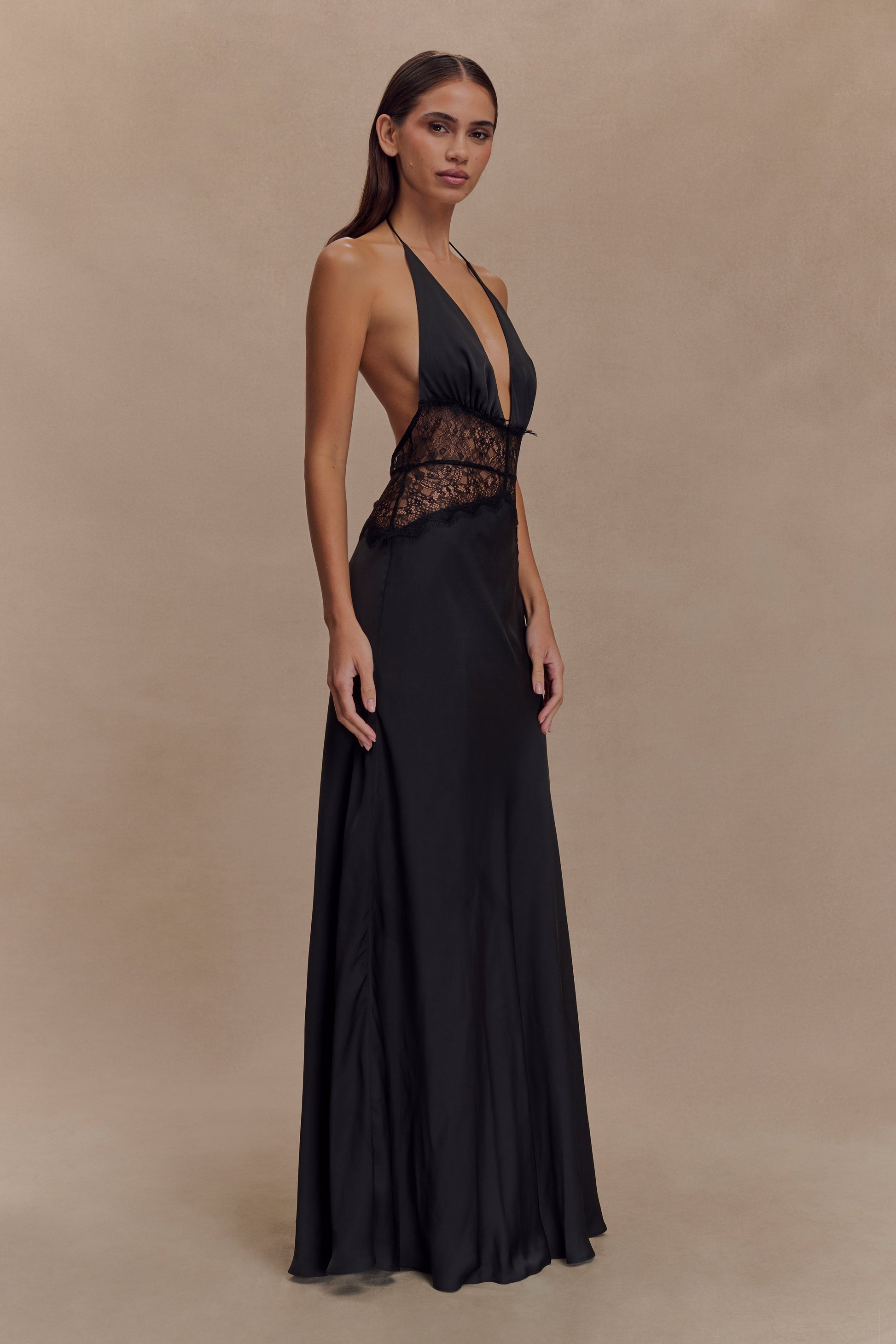 P&R Satin-Spitzen-Maxikleid